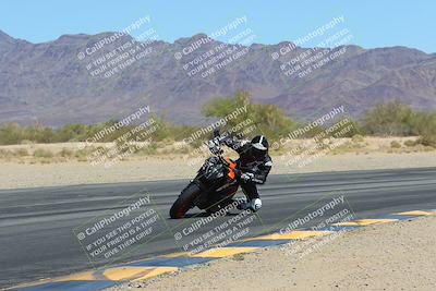media/Mar-24-2025-Moto Forza (Mon) [[57ce5c5cff]]/2-Intermediate Group/Session 3 (Turn 6 Inside)/